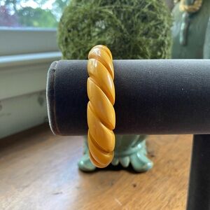 Vintage Bakelite Butterscotch Carved Bangle Bracelet